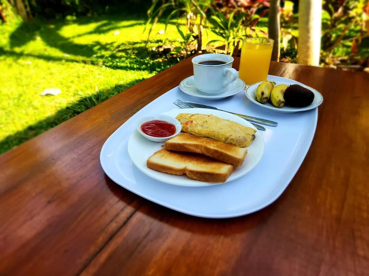 Timbis Homestay Bali Нуса-Дуа